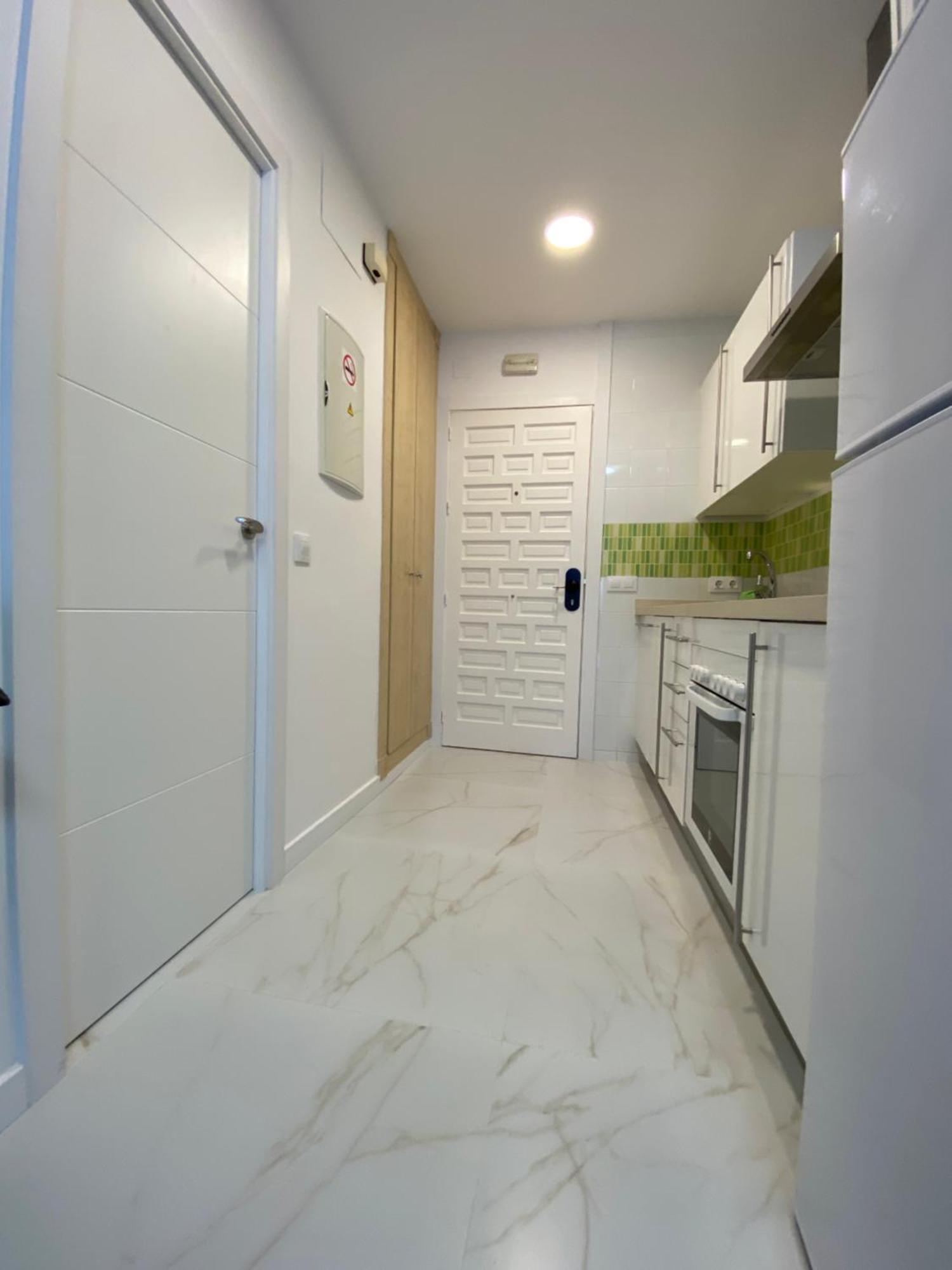 Benalbeach Loft Encatador ベナルマデナ エクステリア 写真