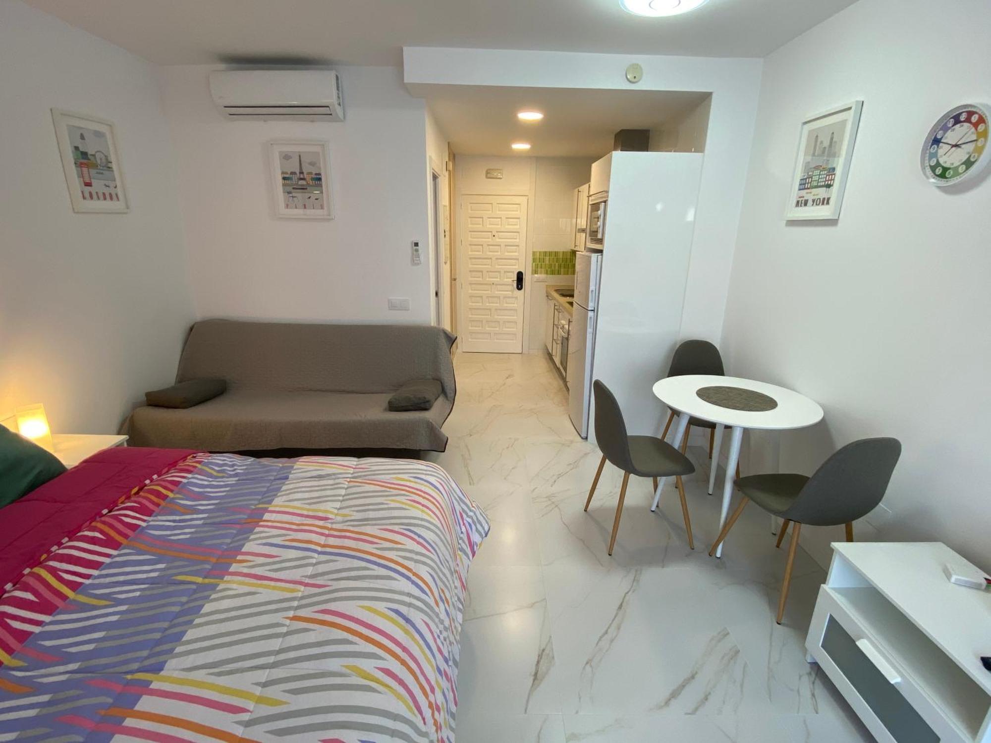 Benalbeach Loft Encatador ベナルマデナ エクステリア 写真